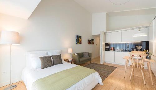 Studio Apartment