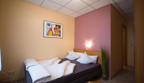 Queen Room