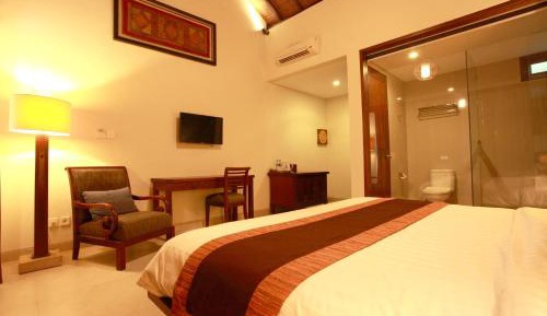 Deluxe King Room