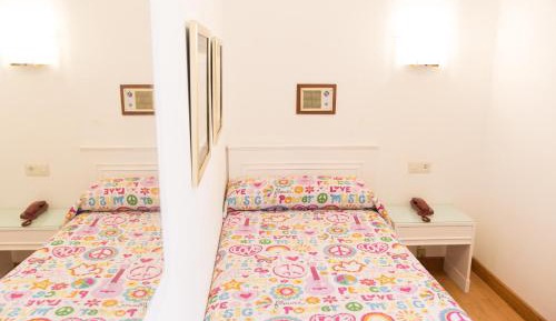 Single Room with Private Bathroom