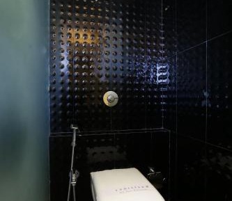 Deluxe Double or Twin Room with Airport Transfers