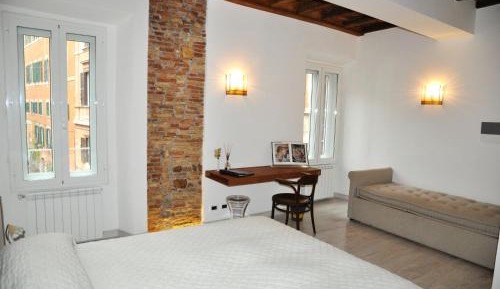 Deluxe Double Room with Shower