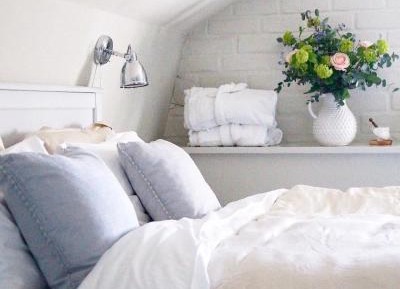 Small Double Room (55 in bed)