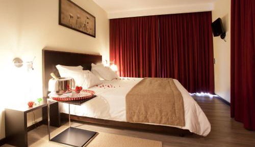 Suite - South