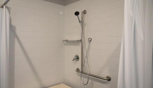 King Room - Disability Access