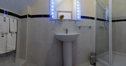 Twin Room with Sea View