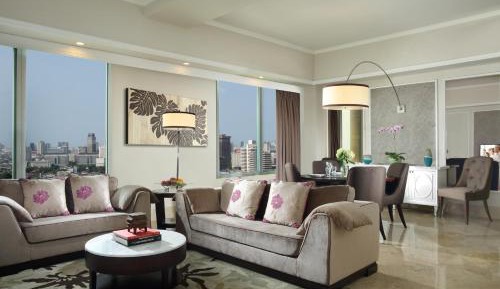 Premier Three-Bedroom Apartment