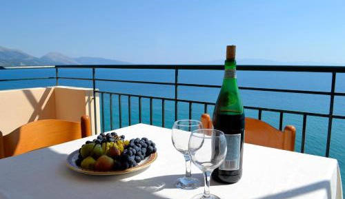 Double Room with Balcony and Sea View