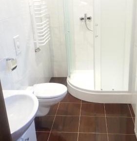 Double or Twin Room with Bathroom