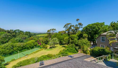 Double or Twin Room with Balcony - Nguni