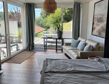 Studio Apartment with King Bed