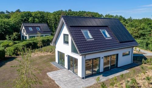 Three-Bedroom Holiday Home 