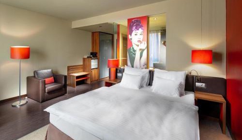 Superior Room with 1 Double Bed and Mini-bar Included