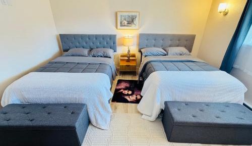 Deluxe Double Room (2 Adults + 1 Child)