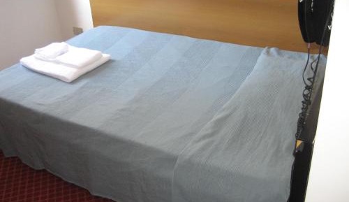 Small Single Room