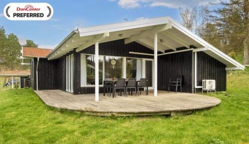 Four-Bedroom Vacation Home