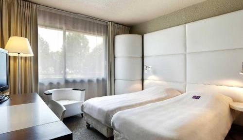 Standard Room with 2 Single Beds - Non-Smoking