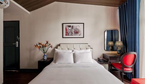 King Suite with Balcony