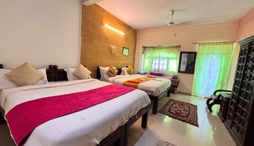 Deluxe Triple Room