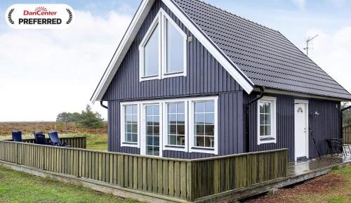 Three-Bedroom Holiday Home 