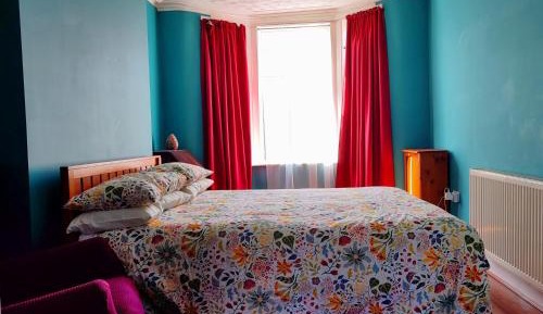 Deluxe Double Room with Shower