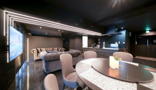 Three-Bedroom Apartment Suite