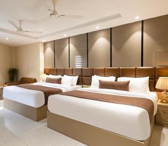 Deluxe Family Suite