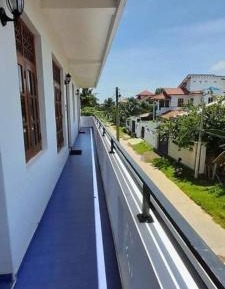Three-Bedroom Apartment with Balcony