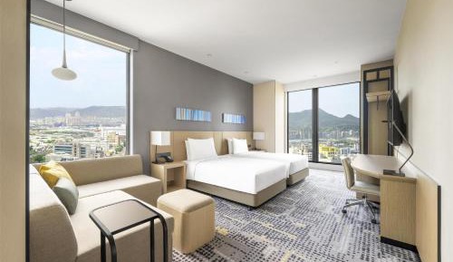 Deluxe Twin Room with Sofa bed
