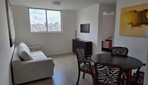 One-Bedroom Apartment with City View