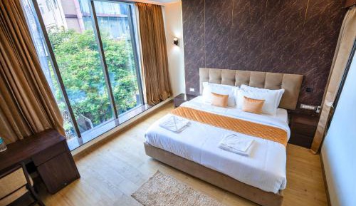 King Room with Balcony