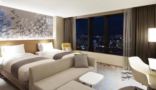 Junior Suite with Two Single Beds