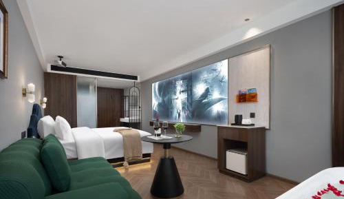 Deluxe Double Room with Bath