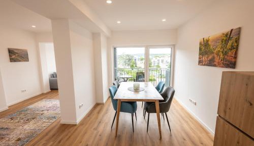 One-Bedroom Apartment with Balcony