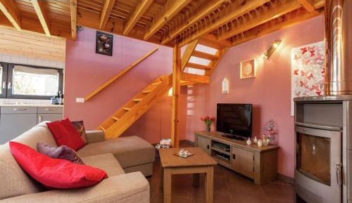 One-Bedroom Holiday Home