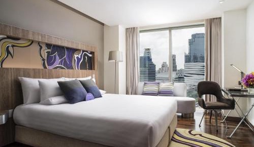 Executive Deluxe King Room with Lounge Access