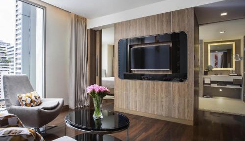 Family Suite with Lounge Access