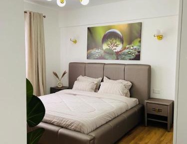 King Studio with Sofa Bed