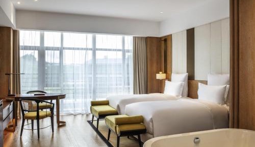 Superior Room, 2 Single Size Beds, Private Balcony