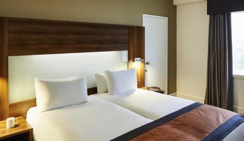 Classic Twin Room