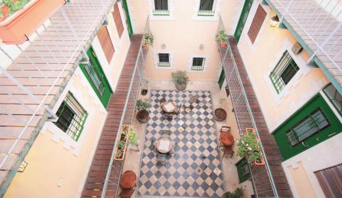 Superior One-Bedroom Apartment with Balcony