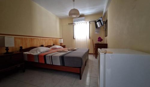 Triple Room with Private Bathroom