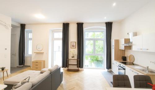 Superior Apartment with Balcony