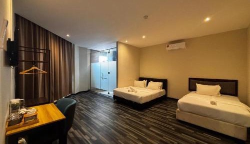 Deluxe Triple Room