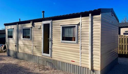 One-Bedroom Bungalow