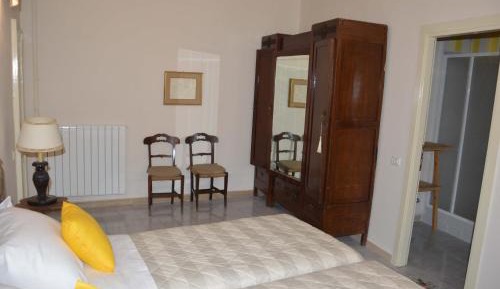 Double or Twin Room with Private Bathroom