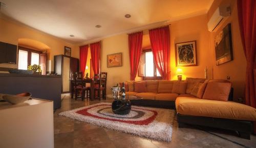 Two-Bedroom Deluxe Apartment