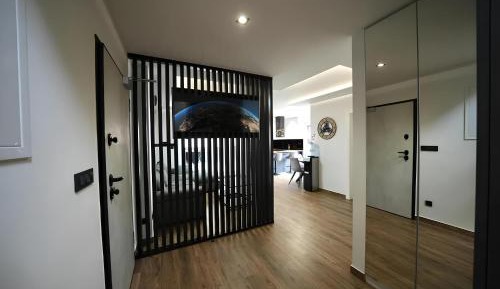 Four-Bedroom Deluxe Apartment