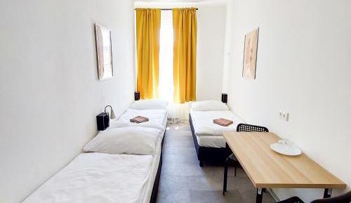 Budget Triple Room