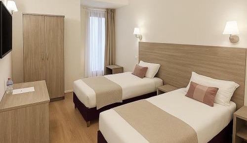 Twin Room